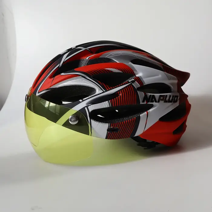 Casque de vélo avec visière transparente