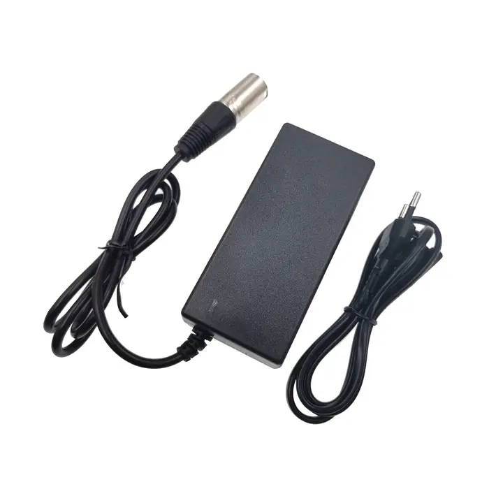 Chargeur 36V 42V 2A