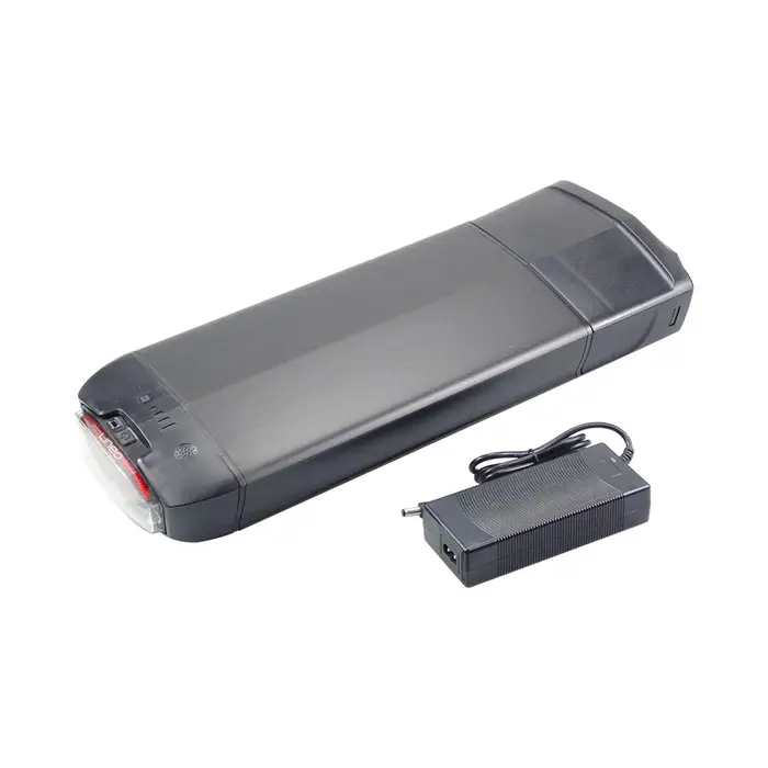 Batterie de vélo électrique EVRYjourney FATTIRE 500W pour porte-bagages arrière 48V 10.4Ah 12Ah 14Ah avec feu