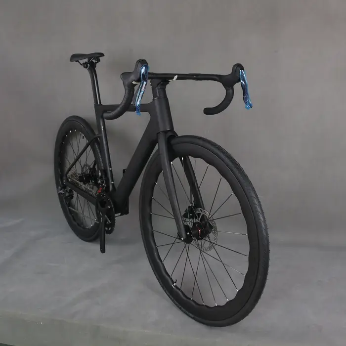 NOUVEAU vélo de route entièrement en carbone léger avec groupe électronique sans fil WheelTop et roues