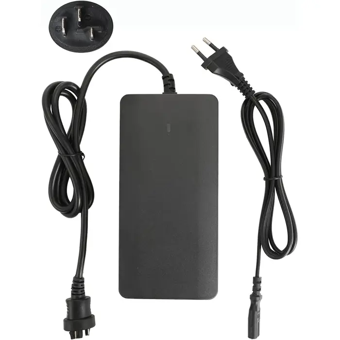 Chargeur 4A pour batterie Bosch 36V