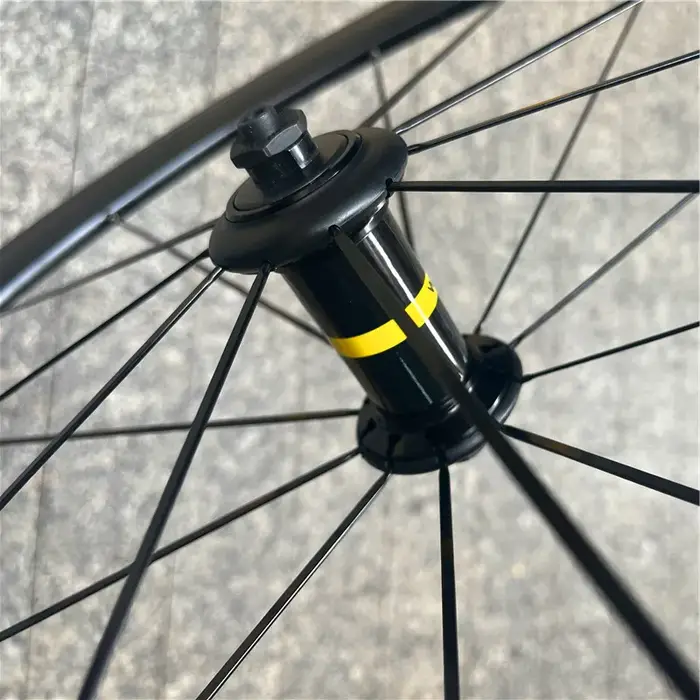 Vente d'usine 700C jeu de roues en carbone 60mm + 88mm