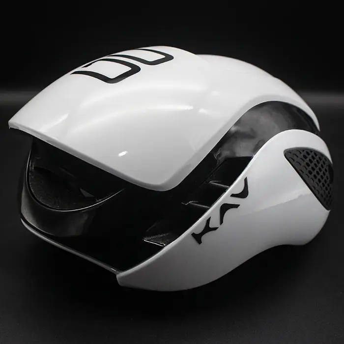 Casque de vélo aérodynamique pour hommes