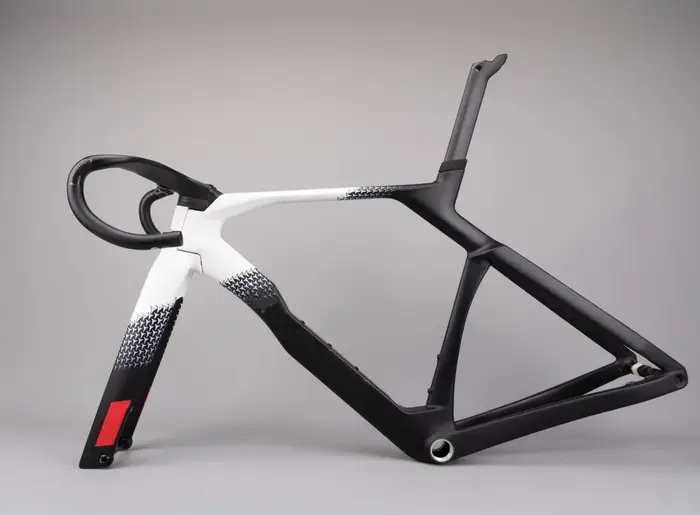 Nouveau cadre de vélo de route en carbone 2026 avec guidon aile de mouette