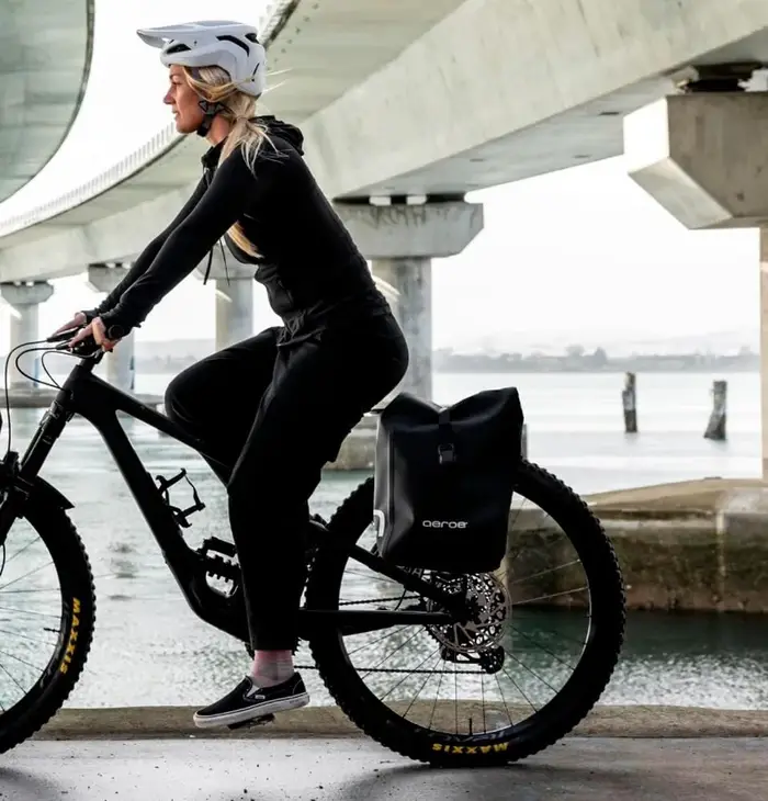 Porte-bagages arrière pour vélo