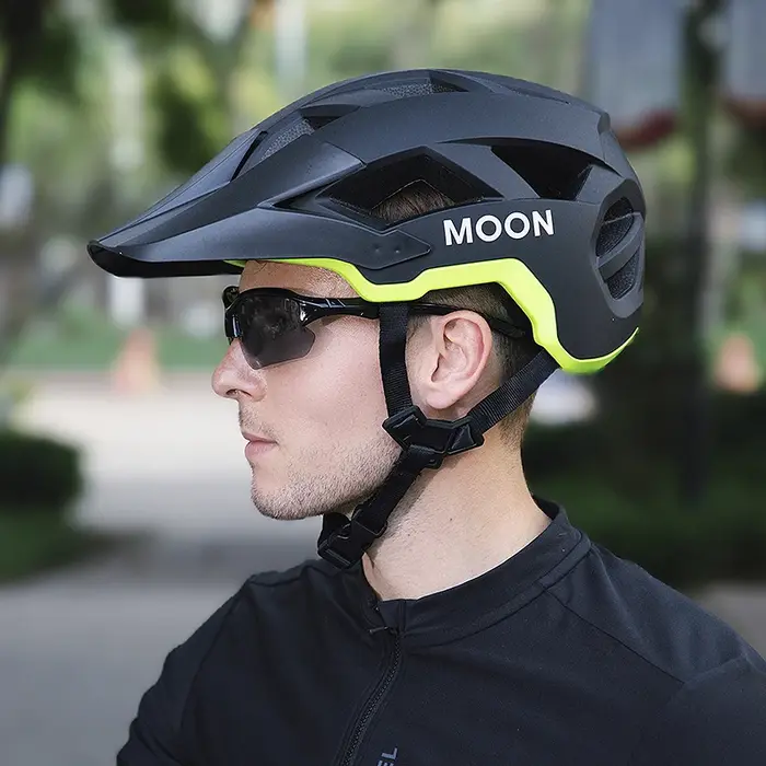 Casque de vélo de montagne pour hommes et femmes