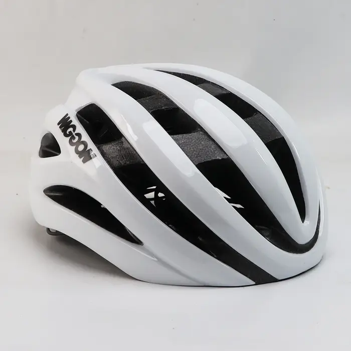 Casque de cyclisme Ventilation d'air casquettes de vélo ultralégères Protection de sécurité hommes femmes
