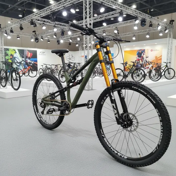 Kalosse vélo à Suspension complète en alliage d'aluminium cadre à queue souple 26/27