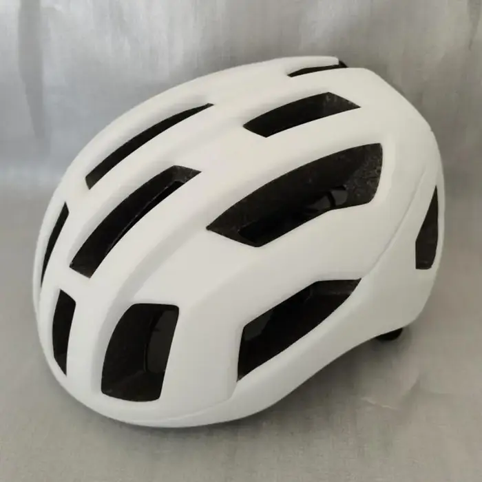 Casque de vélo ultraléger pour hommes et femmes, moulé intégralement, VTT, casque de vélo à air, vél