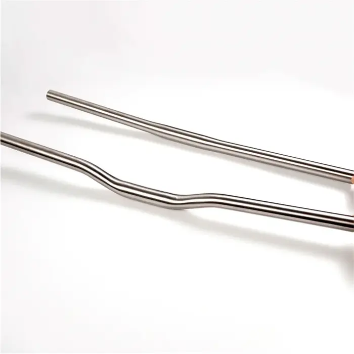 Guidon de vélo en titane en forme d'hirondelle