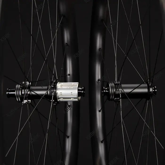 Roues de vélo de gravier ondulées en carbone 700C