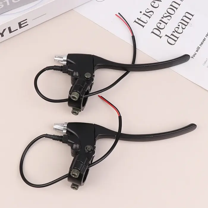 1 paire de leviers de frein arrière de vélo électrique