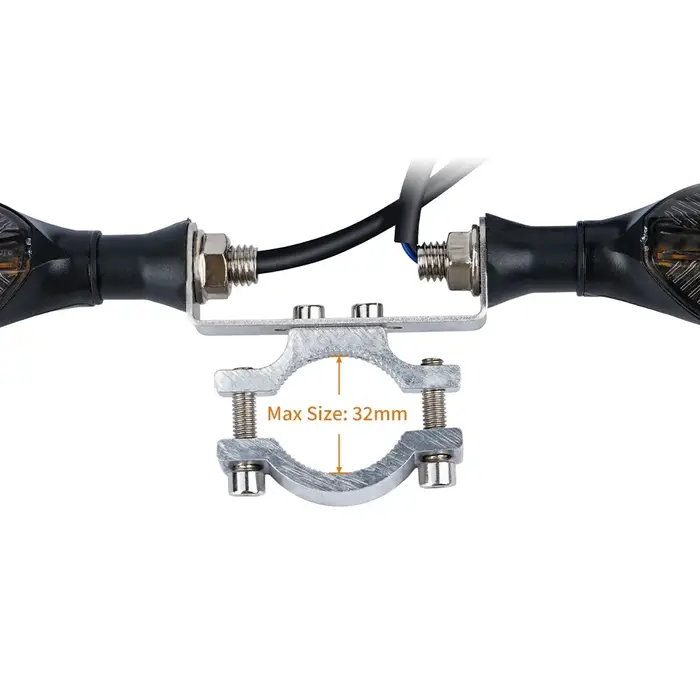 Clignotant arrière pour scooter