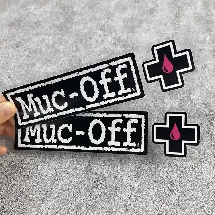 1PC Muc - Off Brand Decals - Ensemble d'autocollants avec logo "Muc - Off" et icônes de gouttelettes croisées