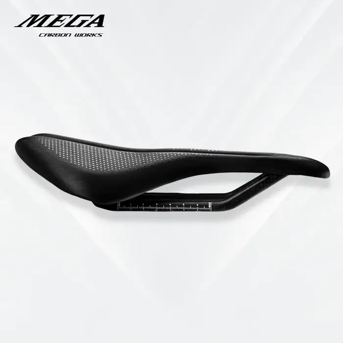 Selles de vélo de route 3D légères 115g entièrement en carbone