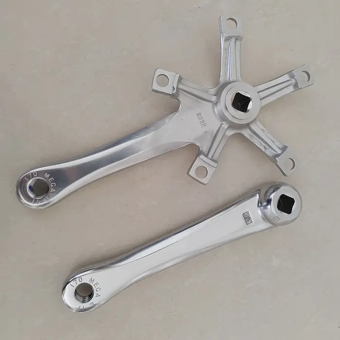 Pédalier de vélo de route et VTT en alliage d'aluminium argenté brillant 130BCD pour vélo pliant avec choix de longueurs 152mm 165mm 170mm