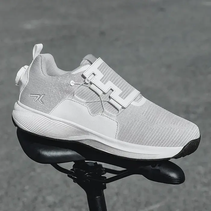 Chaussures de vélo VTT pour hommes et femmes