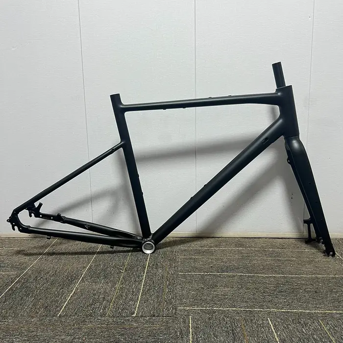 Cadre de vélo de gravier B.B 44x68mm O.L.D Avant 100mm/Arrière 135mm Frein à disque en alliage d'aluminium