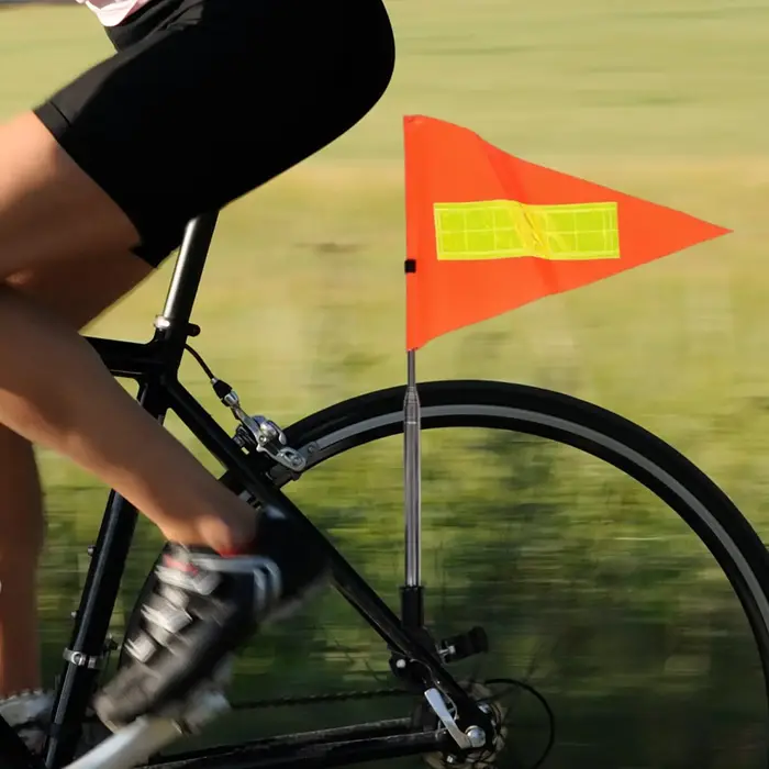 Ensemble de drapeaux réfléchissants de sécurité pour vélo avec mât de fixation